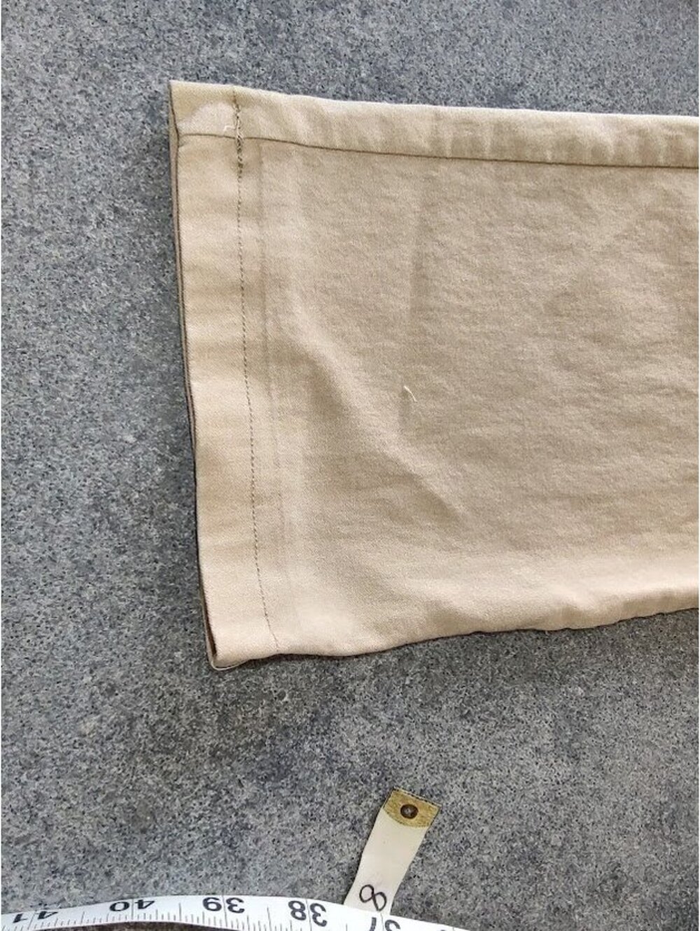 Chico's So Slimming Brigitte Slim Ankle Pull-On Pants Beige size 10T - Picture 3 of 9